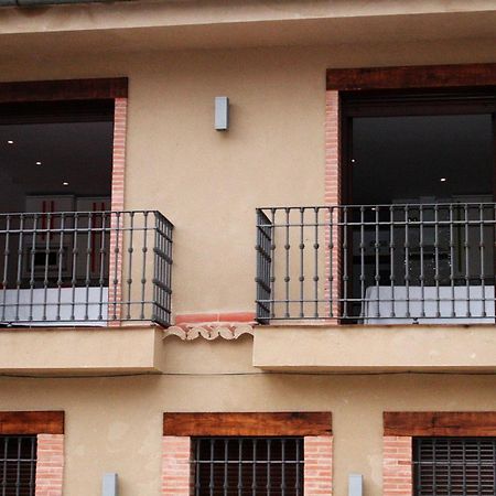 Apartamentos Turisticos Mirayuste 구아달루페 객실 사진