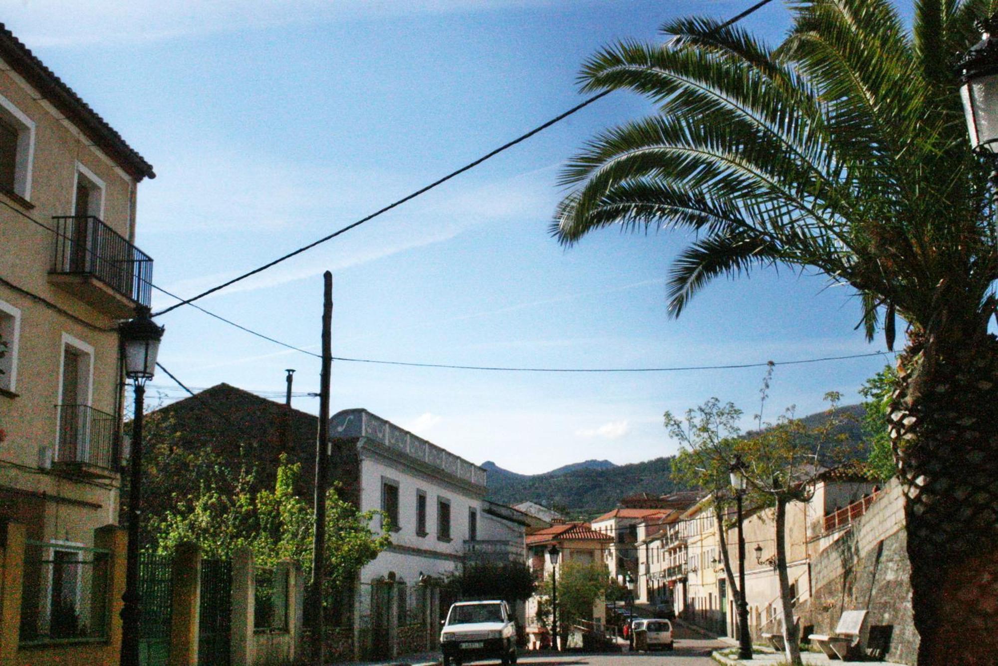 Apartamentos Turisticos Mirayuste 구아달루페 객실 사진